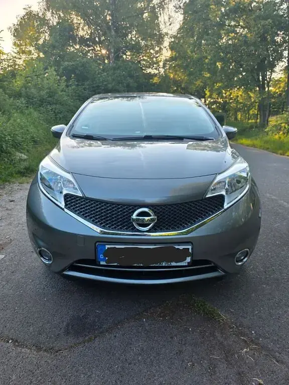 Gebraucht Nissan Note Acenta+ 98 PS (72 kW) 2015 Grau Kleinwagen