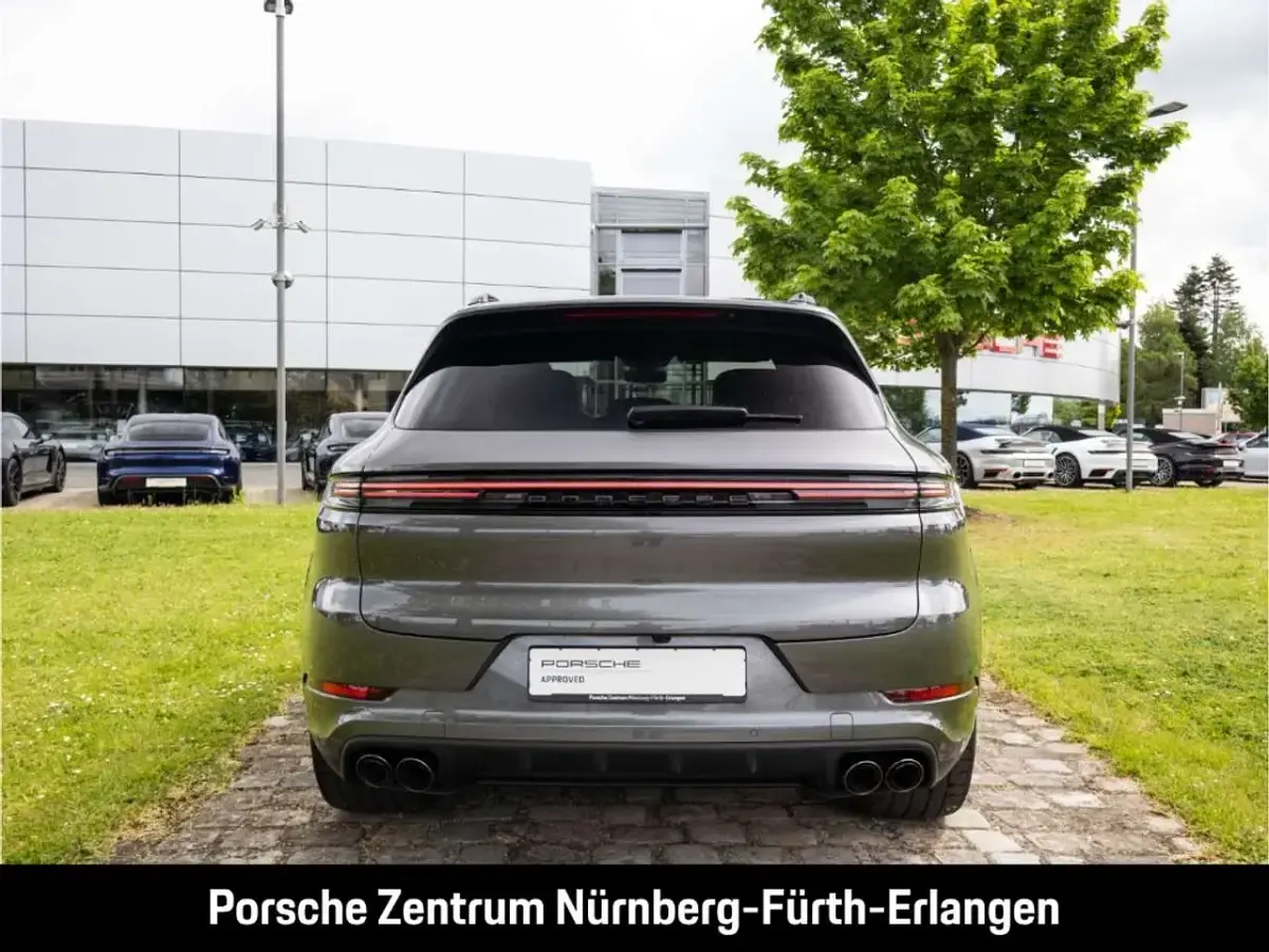 Brugt Porsche Cayenne 470 HK (345 kW) 2025 Grå SUV