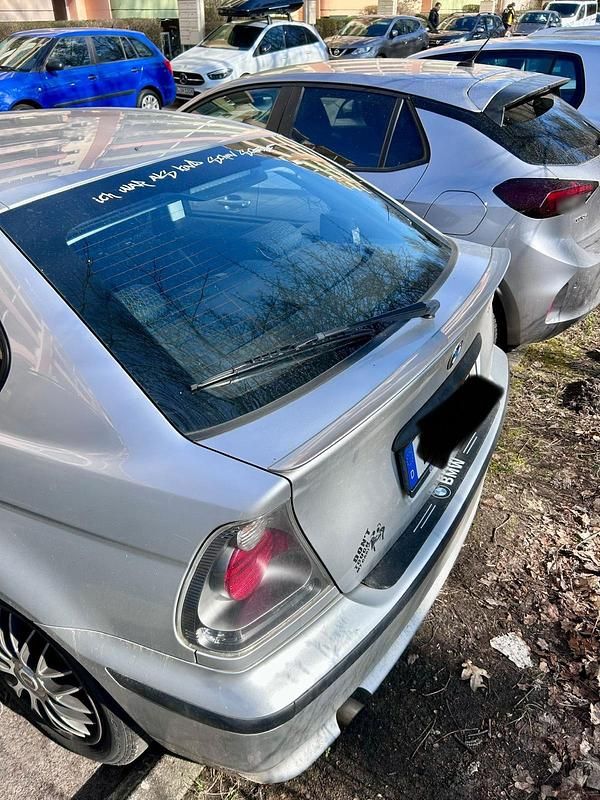 Gebraucht BMW 316 2002 Silber Coupé