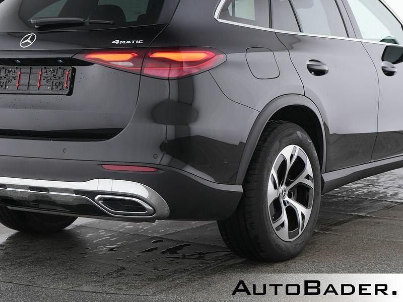 Gebraucht Mercedes GLC300e Advanced Plus 313 PS (230 kW) 2024 040 unilack schwarz SUV