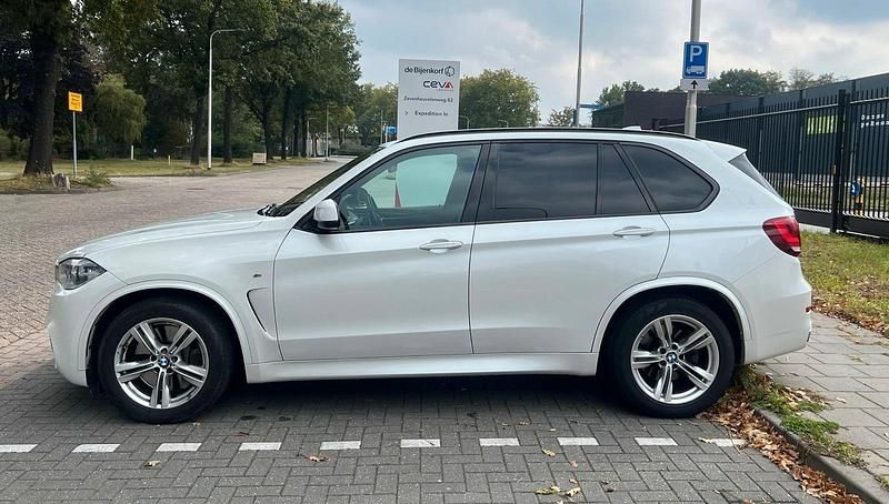 Gebraucht BMW X5 Executive 449 PS (330 kW) 2017 Weiß SUV