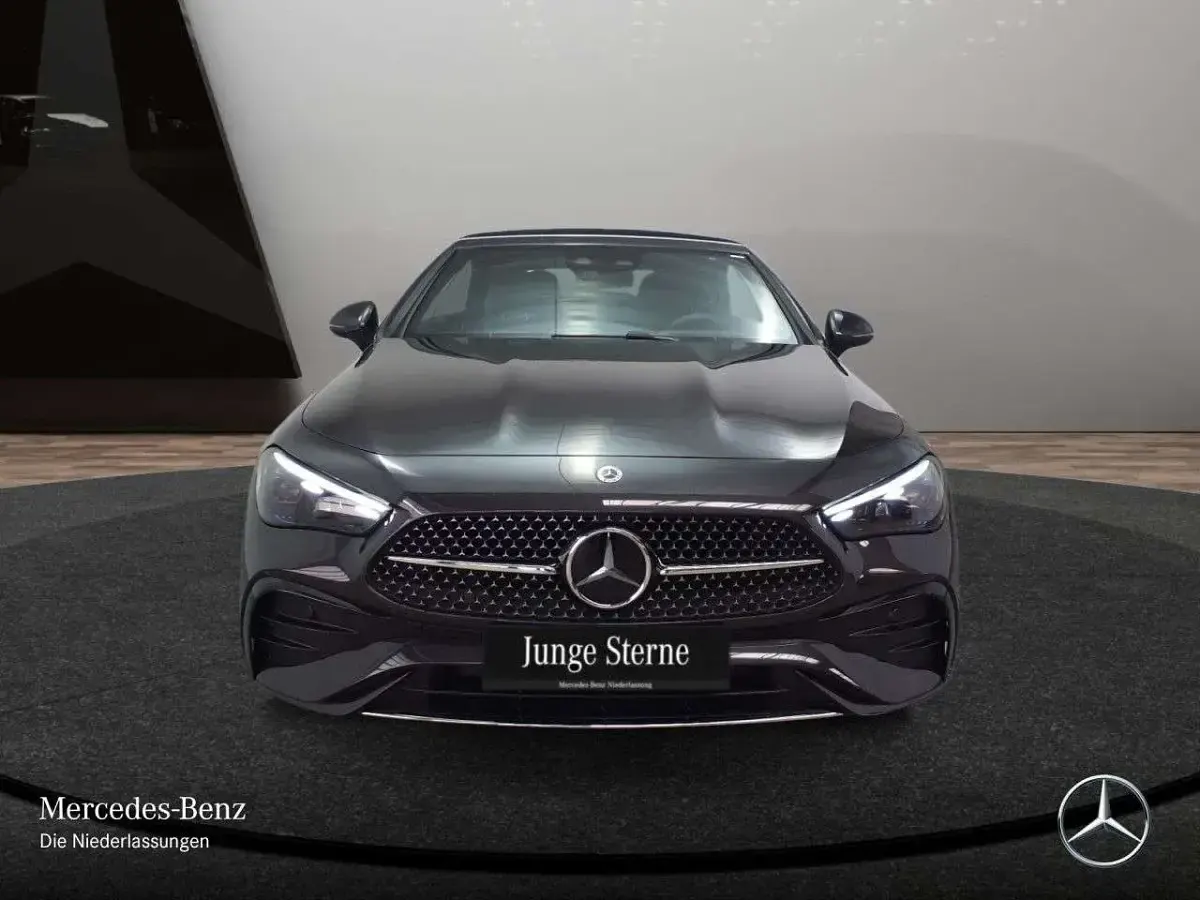 Gebraucht Mercedes CLE200 AMG 204 PS (150 kW) 2025 Grau Cabrio