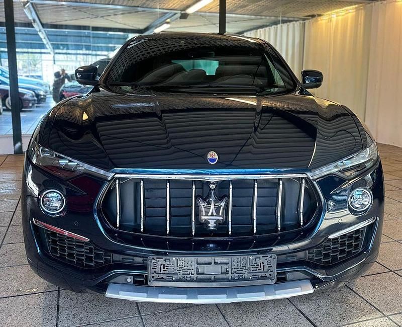 Gebraucht Maserati Levante 275 PS (202 kW) 2020 Blau SUV