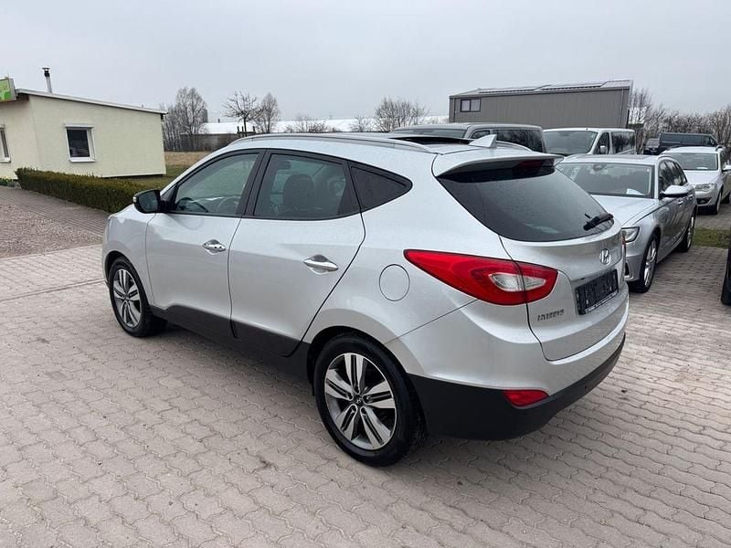 Gebraucht Hyundai ix35 136 PS (100 kW) 2016 Silber SUV