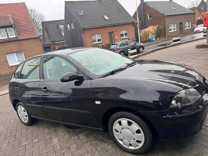 Schwarz Gebraucht 2003 Seat Ibiza Kleinwagen | 1.850 € (Fairer Preis) - Bild 1/4