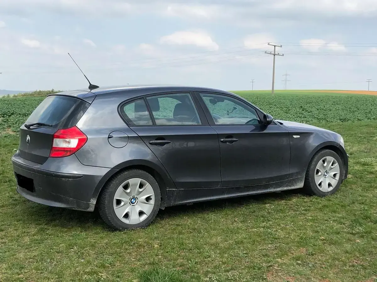 Gebraucht BMW 116 116 PS (85 kW) 2005 Grau Kleinwagen