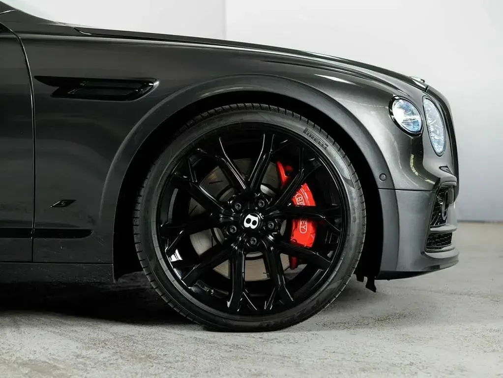 Second-hand Bentley Flying Spur 544 CP (400 kW) 2022 Gri Berlinǎ