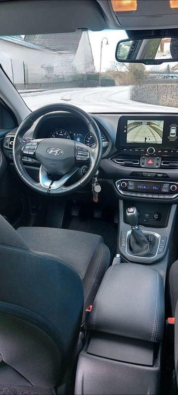 Gebraucht Hyundai i30 Trend 159 PS (116 kW) 2021 Grau Kombi