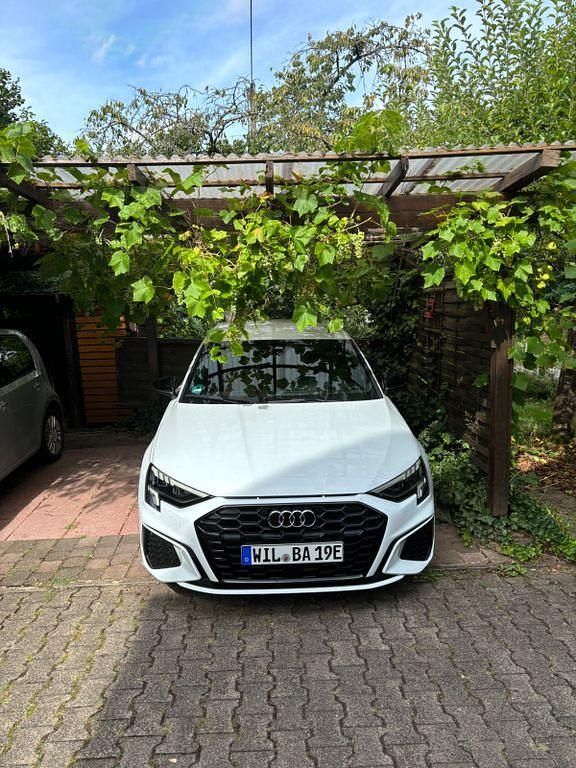 Gebraucht Audi A3 Sportback e-tron S-Line 245 PS (180 kW) 2021 Weiß Kleinwagen