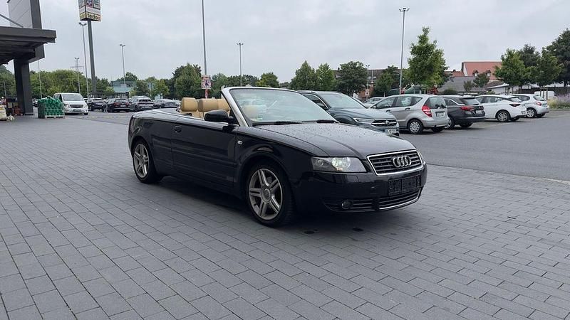 Schwarz Gebraucht 2004 Audi A4 Cabriolet Cabrio | 2.899 € (Fairer Preis) - Bild 1/4