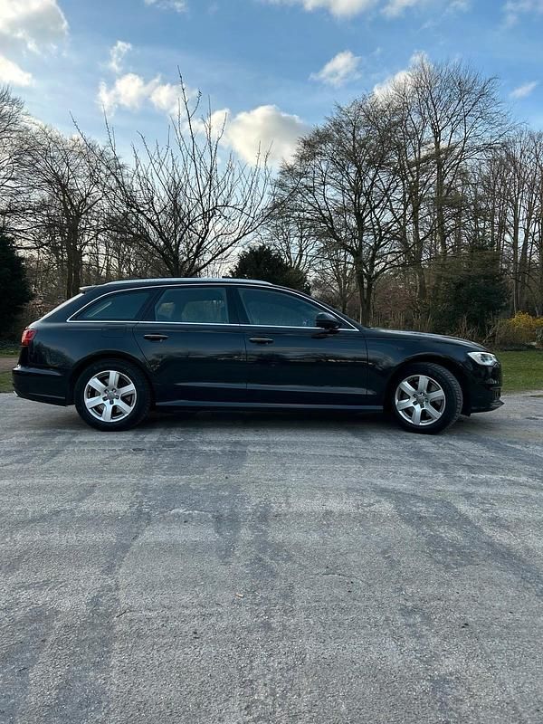 Gebraucht Audi A6 Advanced 272 PS (200 kW) 2015 Schwarz Kombi