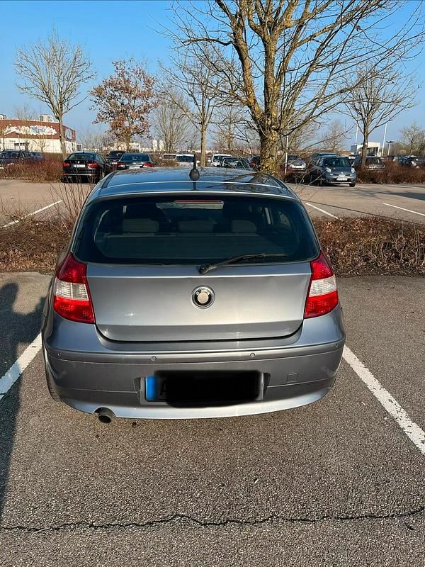 Gebraucht BMW 116 116 PS (85 kW) 2006 Grau Kleinwagen
