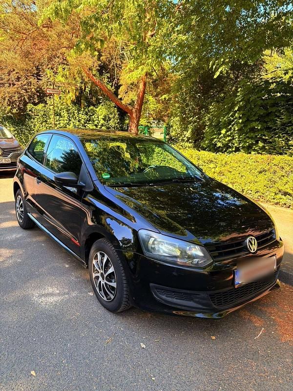 Schwarz Gebraucht 2010 VW Polo Limousine | 3.500 € (Guter Preis) - Bild 1/4