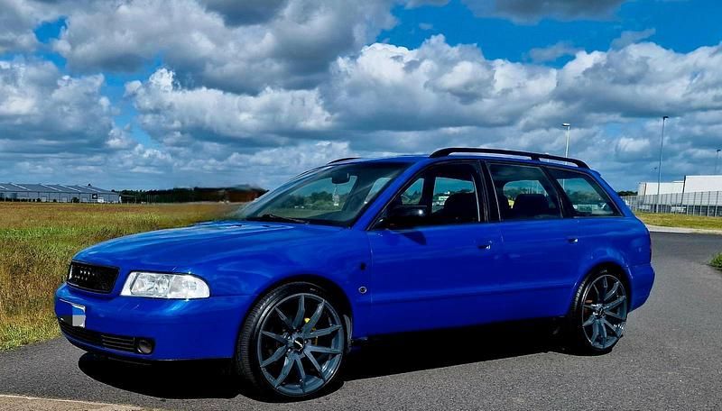 Gebraucht Audi A4 Comfort 150 PS (110 kW) 1997 Blau Kombi