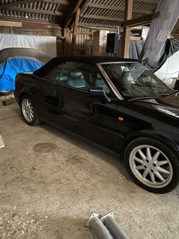 Gebraucht Audi 80 125 PS (91 kW) 1999 Schwarz Cabrio
