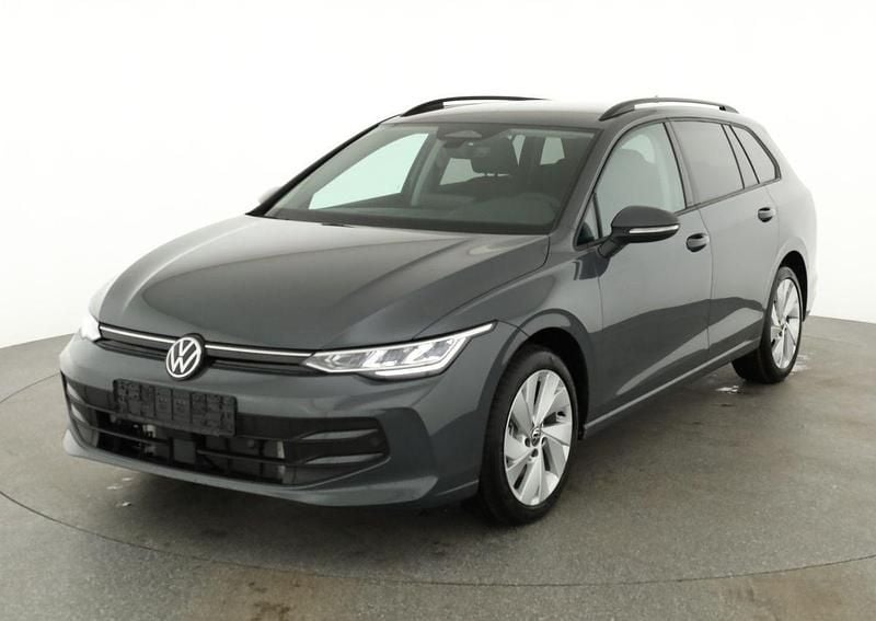Gebraucht VW Golf VIII Life 150 PS (110 kW) 2025 Kombi