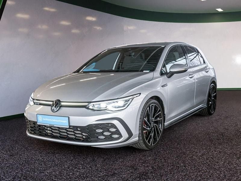 Gebraucht VW Golf VIII GTD 200 PS (147 kW) 2023 Silber / reflexsilber Limousine