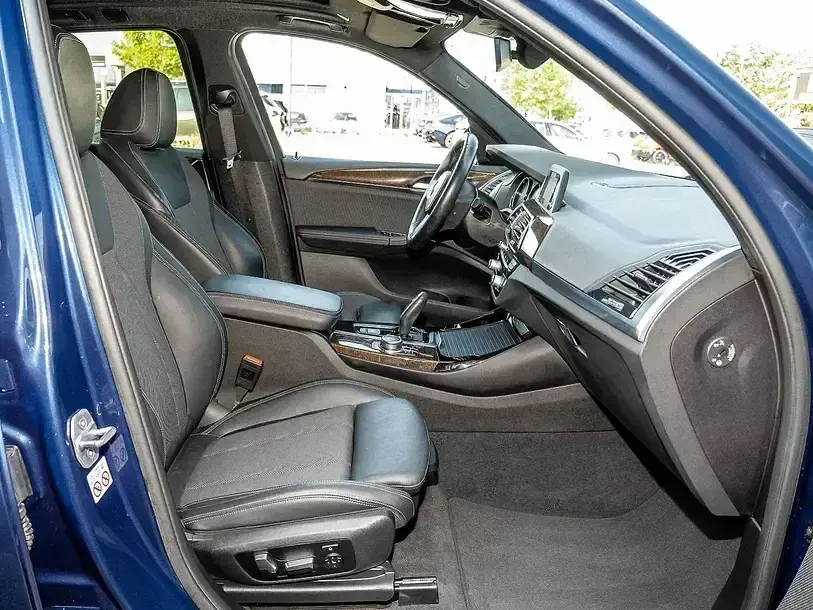 Gebraucht BMW X3 xLine 184 PS (135 kW) 2019 Phytonicblau metallic (metallic) SUV