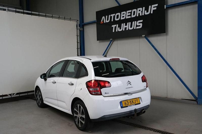 Used Citroën C3 92 HP (67 kW) 2012 White Sedan