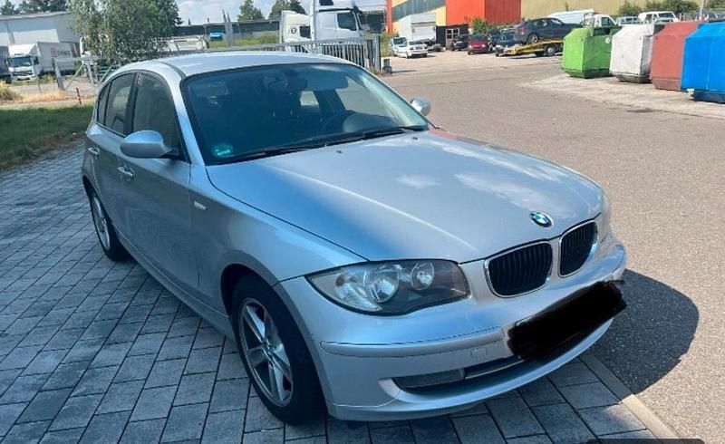Silber Gebraucht 2007 BMW 118 Kleinwagen | 2.190 € (Superpreis) - Bild 1/4