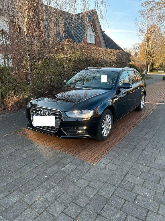 Gebraucht Audi A4 177 PS (130 kW) 2014 Schwarz Kombi