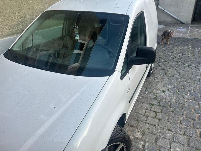 Weiß Gebraucht 2005 VW Caddy Life Van / Kleinbus | 3.699 € (Teuer) - Bild 1/4