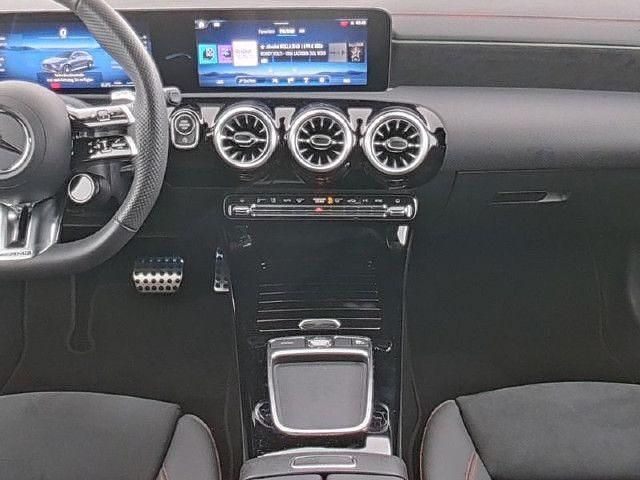 Gebraucht Mercedes CLA35 AMG Shooting Brake AMG 306 PS (225 kW) 2024 Kombi