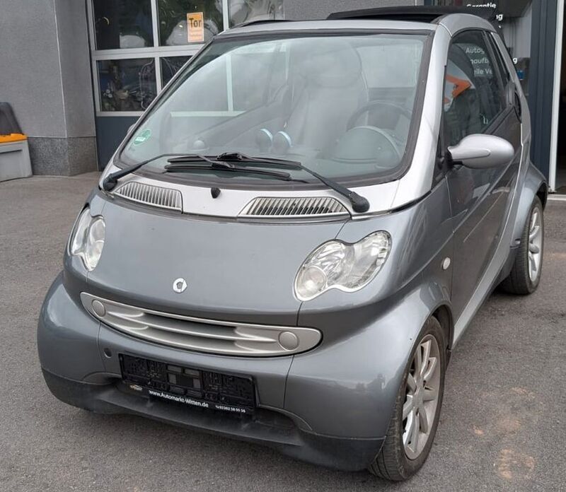 Silber Gebraucht 2004 Smart ForTwo Cabrio Cabrio | 1.400 € (Superpreis) - Bild 1/4