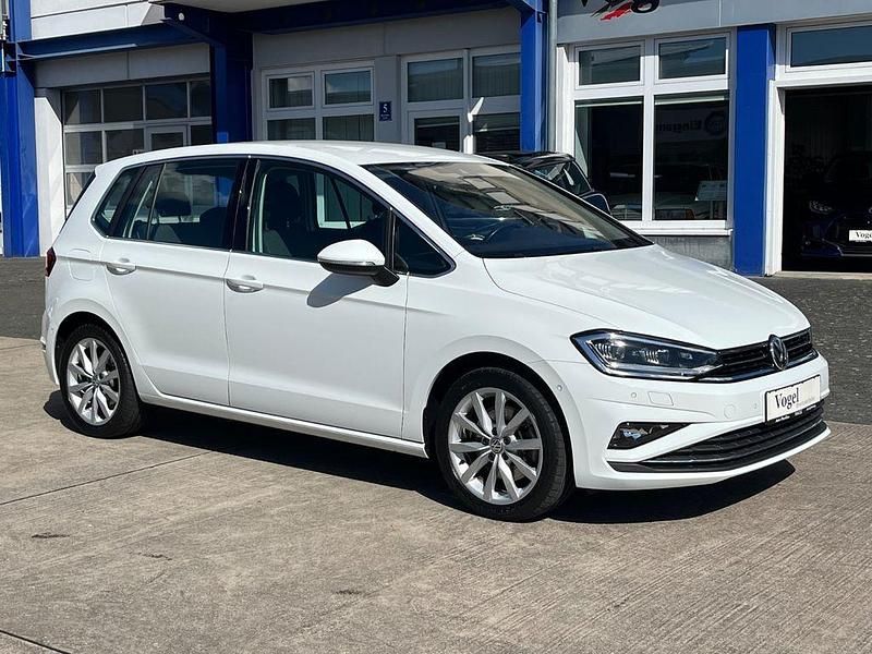 Weiß Gebraucht 2019 VW Golf Sportsvan Van / Kleinbus | 19.400 € (Fairer Preis) - Bild 1/4