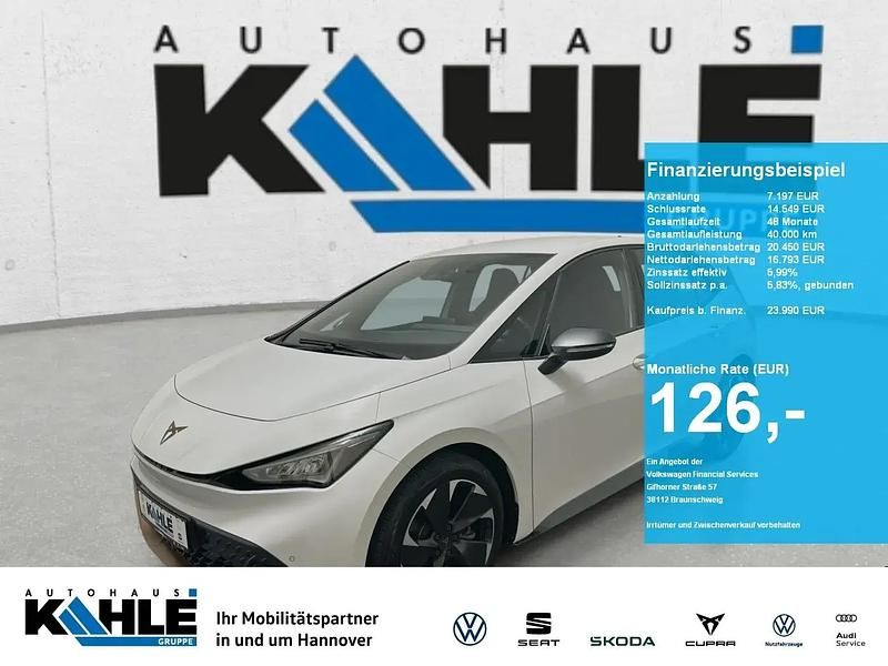 Weiß Gebraucht 2022 Cupra Born Kleinwagen | 23.889 € (Guter Preis) - Bild 1/4