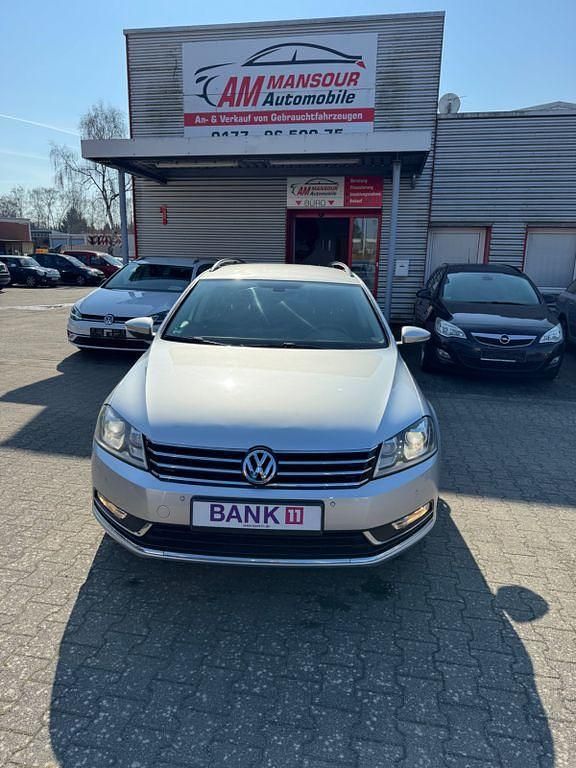 Usata VW Passat 122 CV (89 kW) 2011 Argento Station wagon