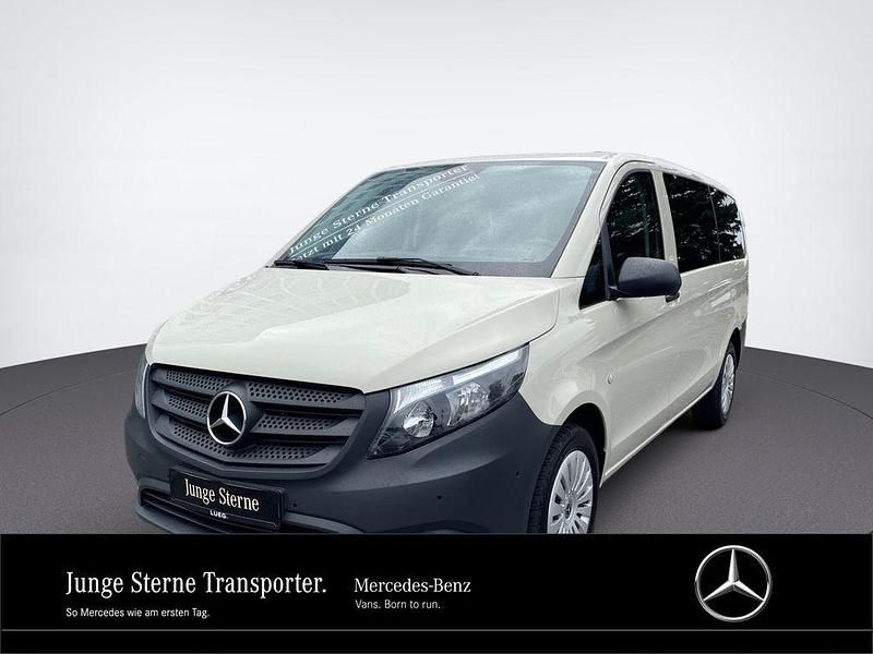 Kieselgrau Gebraucht 2023 Mercedes Vito Van | 45.750 € (Teuer) - Bild 1/4