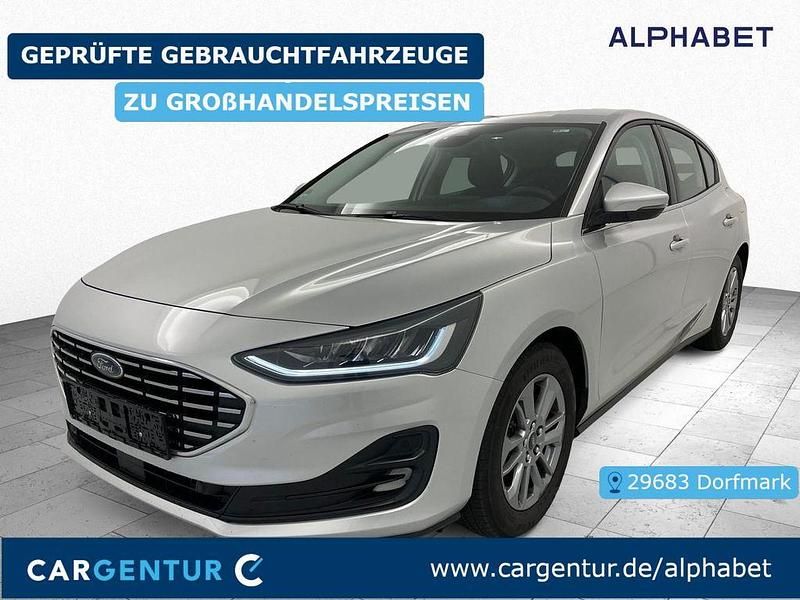 Moondust silber Gebraucht 2023 Ford Focus Titanium Limousine | 18.090 € (Superpreis) - Bild 1/2
