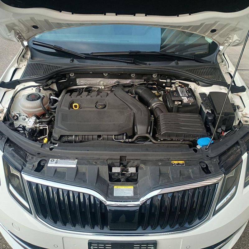 Gebraucht Skoda Octavia 131 PS (96 kW) 2019 Weiß Kombi