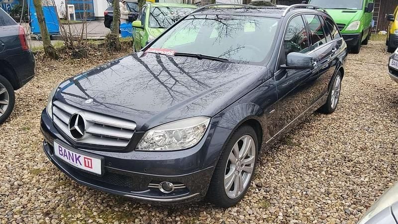 Gebraucht Mercedes C180 Avantgarde 156 PS (114 kW) 2010 Grau Kombi