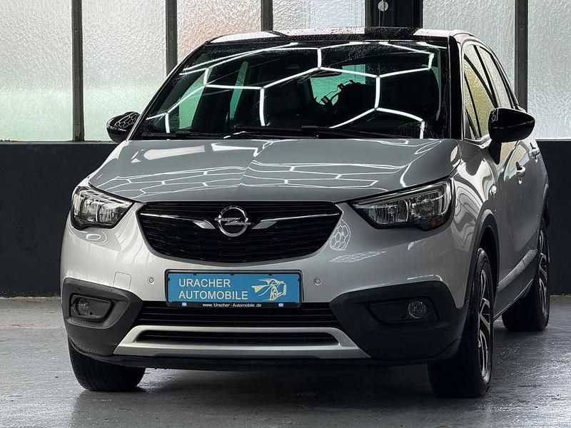 Silber Gebraucht 2017 Opel Crossland Innovation SUV | 8.990 € (Guter Preis) - Bild 1/4
