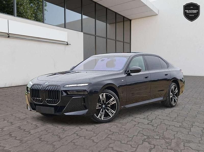 Black sapphire Gebraucht 2023 BMW 740 M Sport Limousine | 80.000 € - Bild 1/4