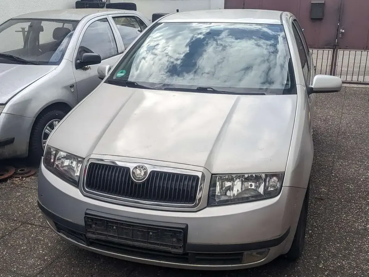 Gebraucht Skoda Fabia 75 PS (55 kW) 2003 Silber Limousine