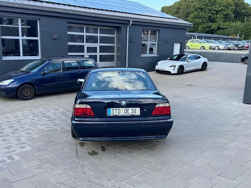 Gebraucht BMW 740 Performance 286 PS (210 kW) 1999 Blau Limousine