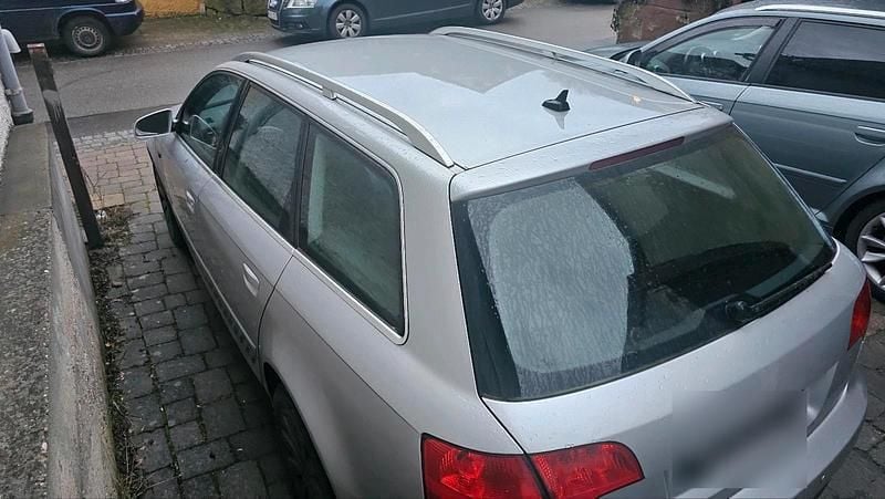 Gebraucht Audi A4 170 PS (125 kW) 2005 Grau Limousine