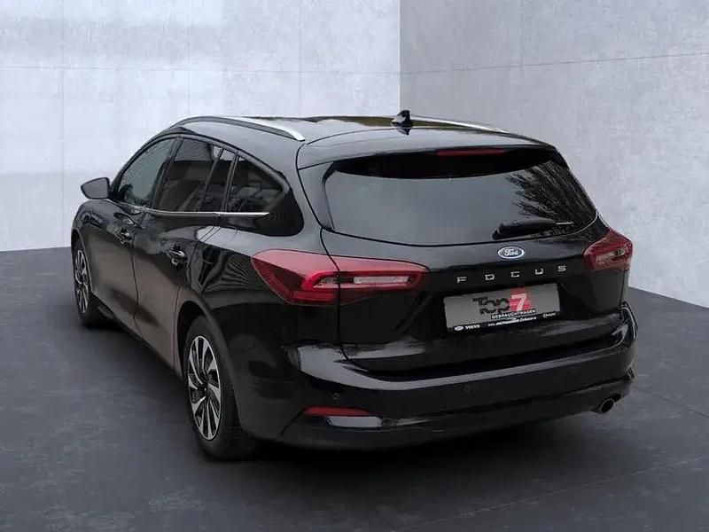 Gebraucht Ford Focus Titanium 125 PS (91 kW) 2024 Obsidianschwarz (metallic) Kombi