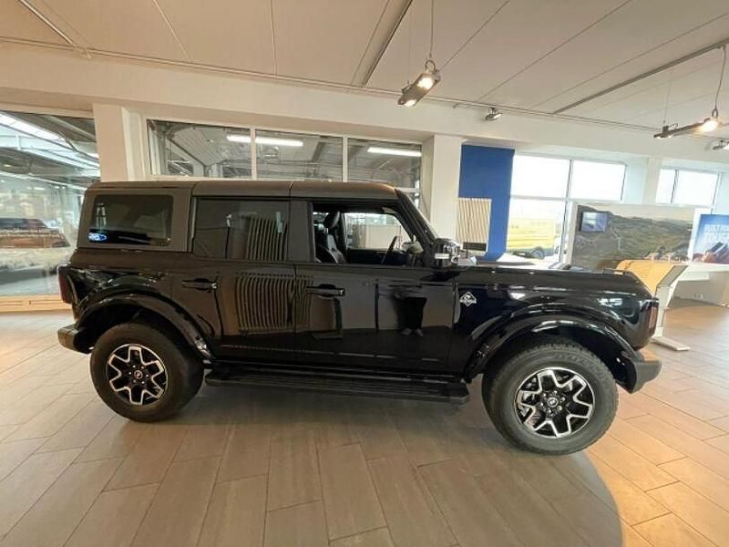 Neu Ford Bronco Outer Banks 335 PS (246 kW) 2025 Absolute black metallic (schwarz) SUV