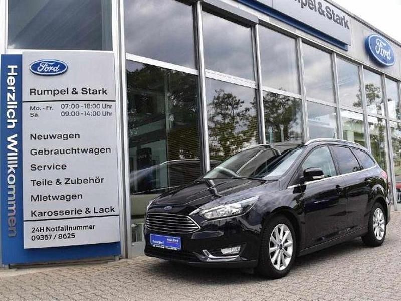 Iridiumschwarz mica Gebraucht 2017 Ford Focus Titanium Kombi | 11.990 € (Fairer Preis) - Bild 1/4