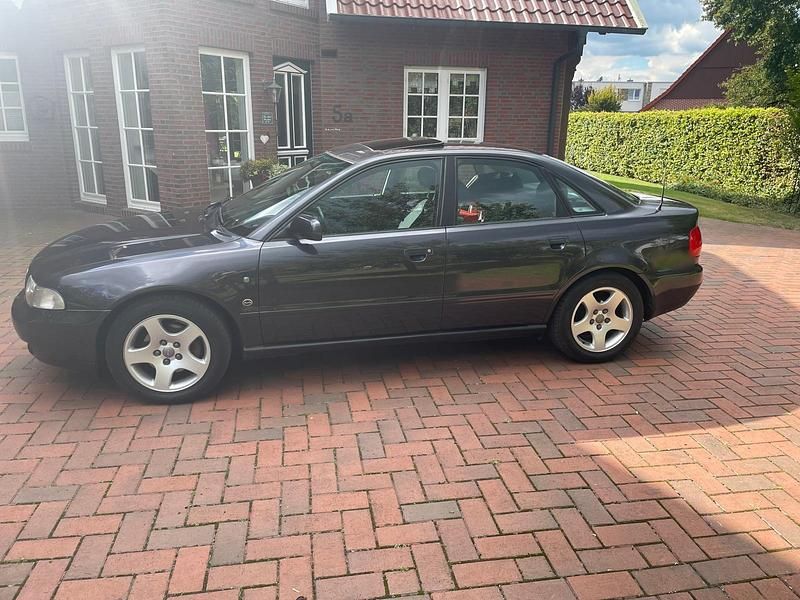 Brugt Audi A4 150 HK (110 kW) 1995 Sedan