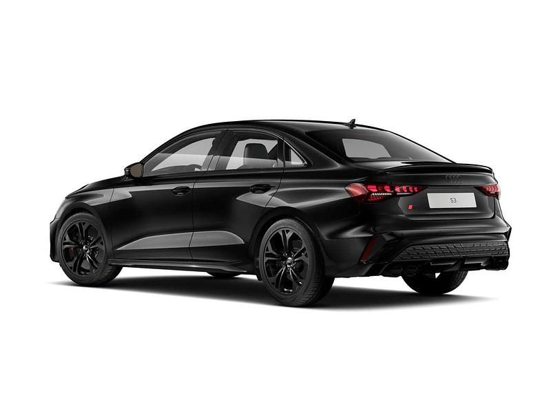 Gebraucht Audi S3 Ambiente 333 PS (244 kW) 2024 Mythosschwarz metallic Limousine