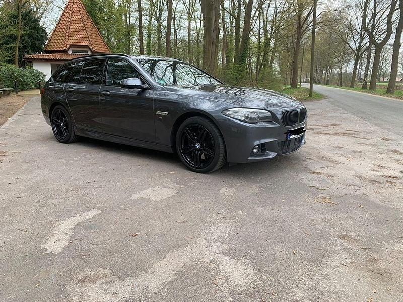 Grau Gebraucht 2016 BMW 535 M Sport Kombi | 19.500 € (Fairer Preis) - Bild 1/4