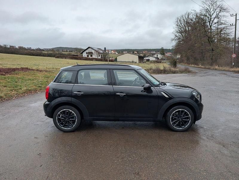 Gebraucht Mini Cooper 122 PS (89 kW) 2016 Schwarz Kleinwagen
