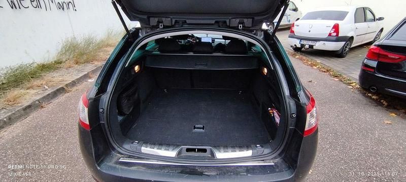 Gebraucht Peugeot 508 SW Family 163 PS (119 kW) 2012 Schwarz Kombi