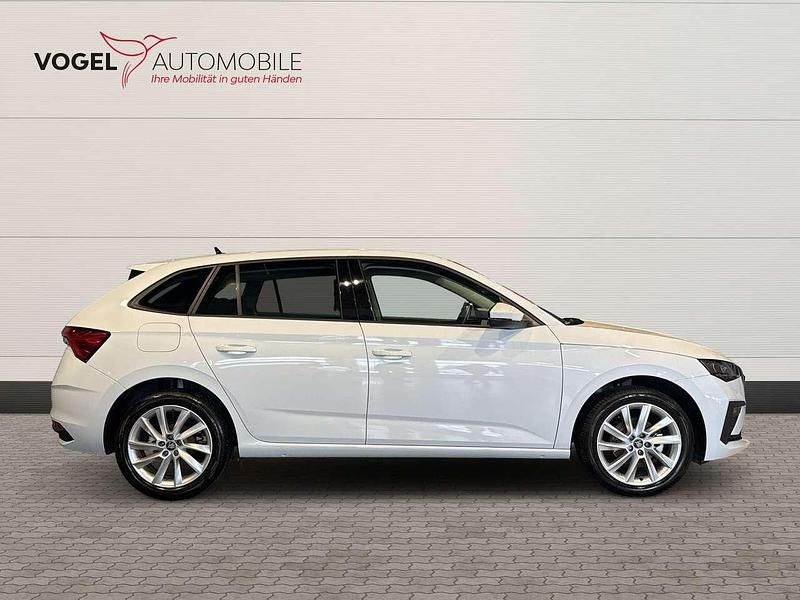 Gebraucht Skoda Scala Selection 116 PS (85 kW) 2025 Weiß Kleinwagen