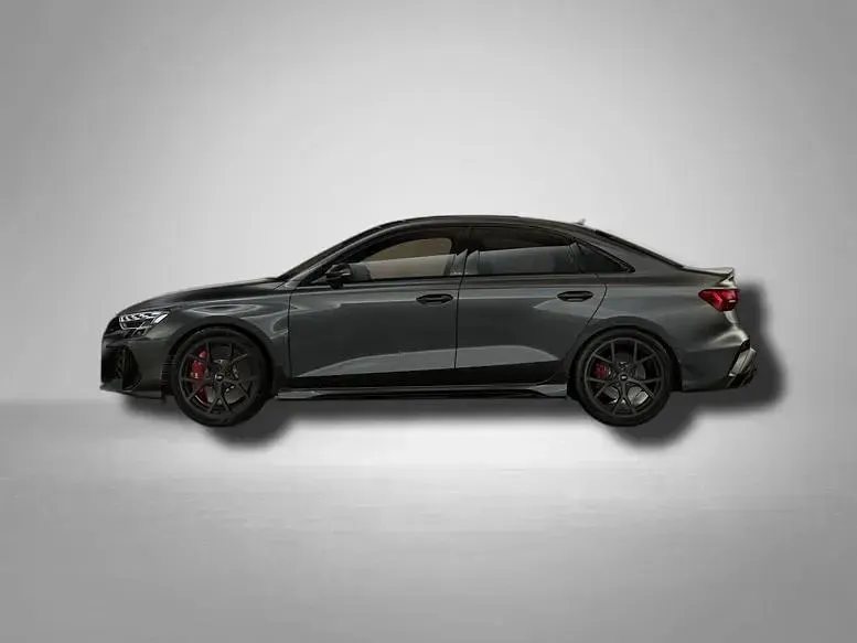 Gebraucht Audi RS3 Ambiente 400 PS (294 kW) 2026 Daytonagrau perleffekt Limousine